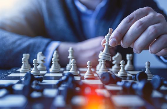 MOMENTOS DECISIVOS PARA REFLEXIONAR SOBRE EL FUTURO